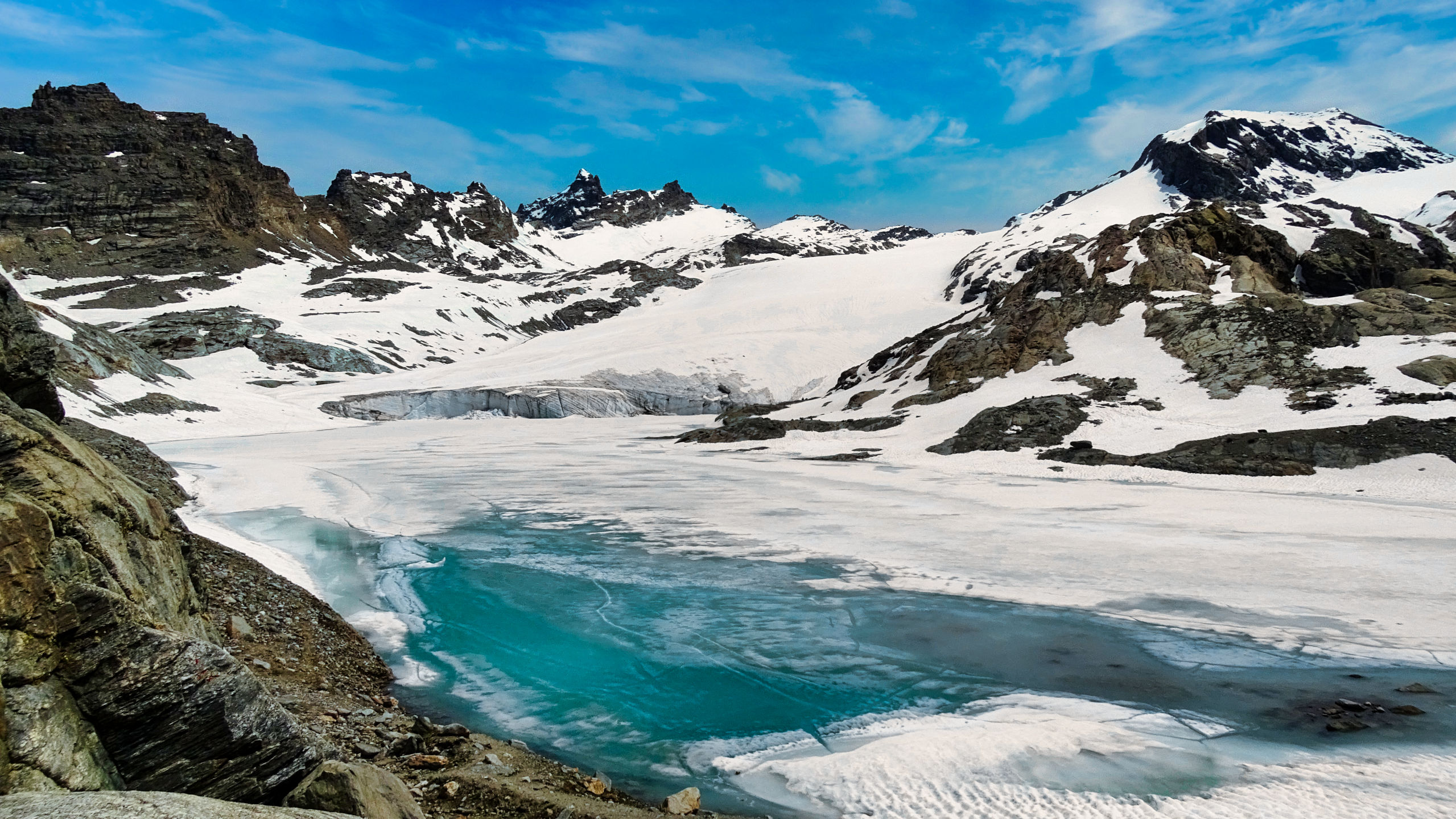 Le lac glaciaire du Grand Méan Randonnée massif de la Vanoise